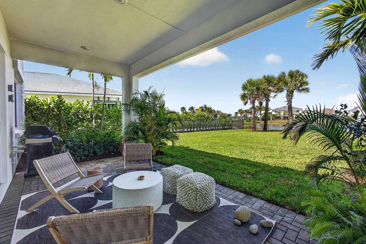 12249 Waterstone Cir