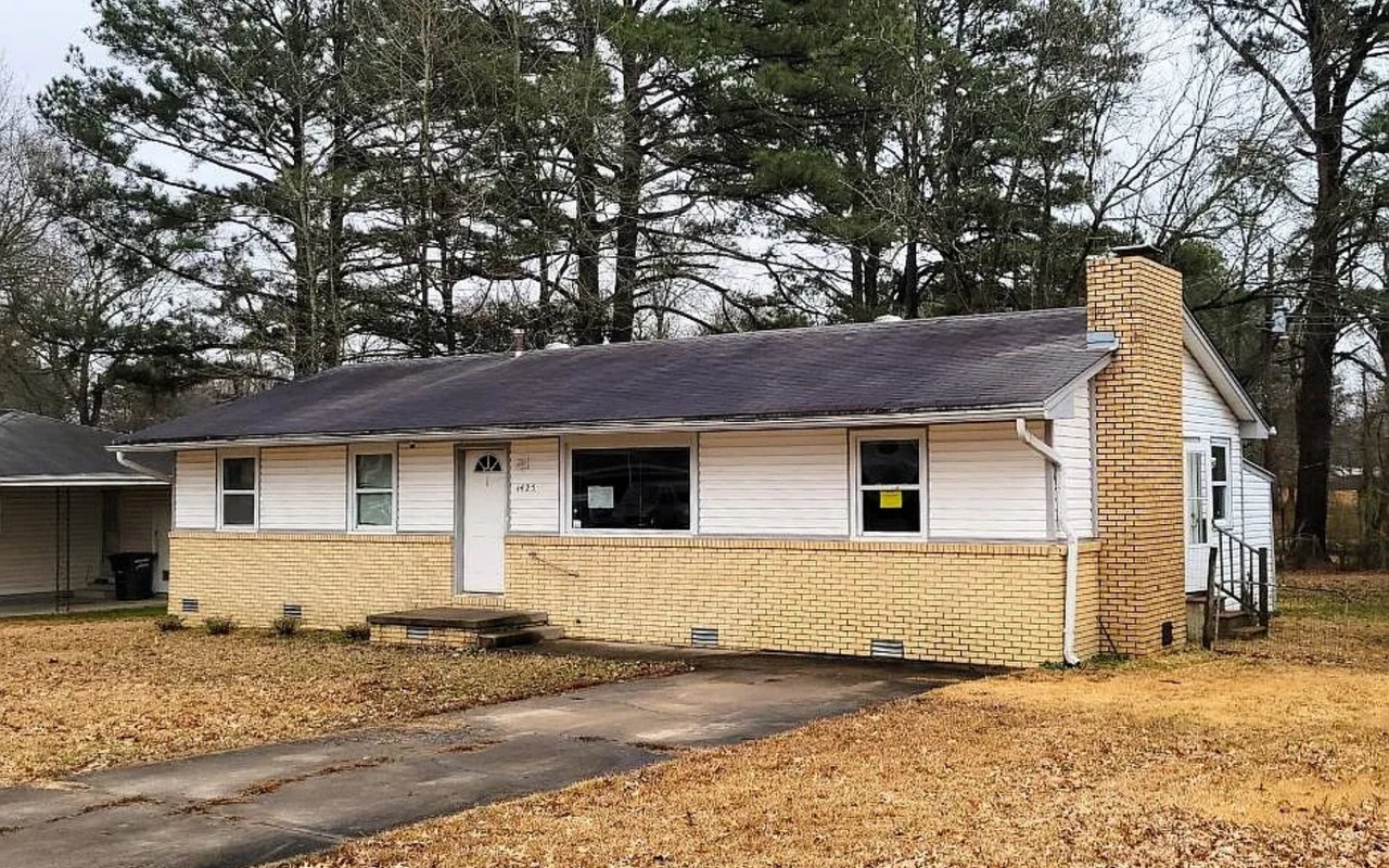 1425 Phillip Dr