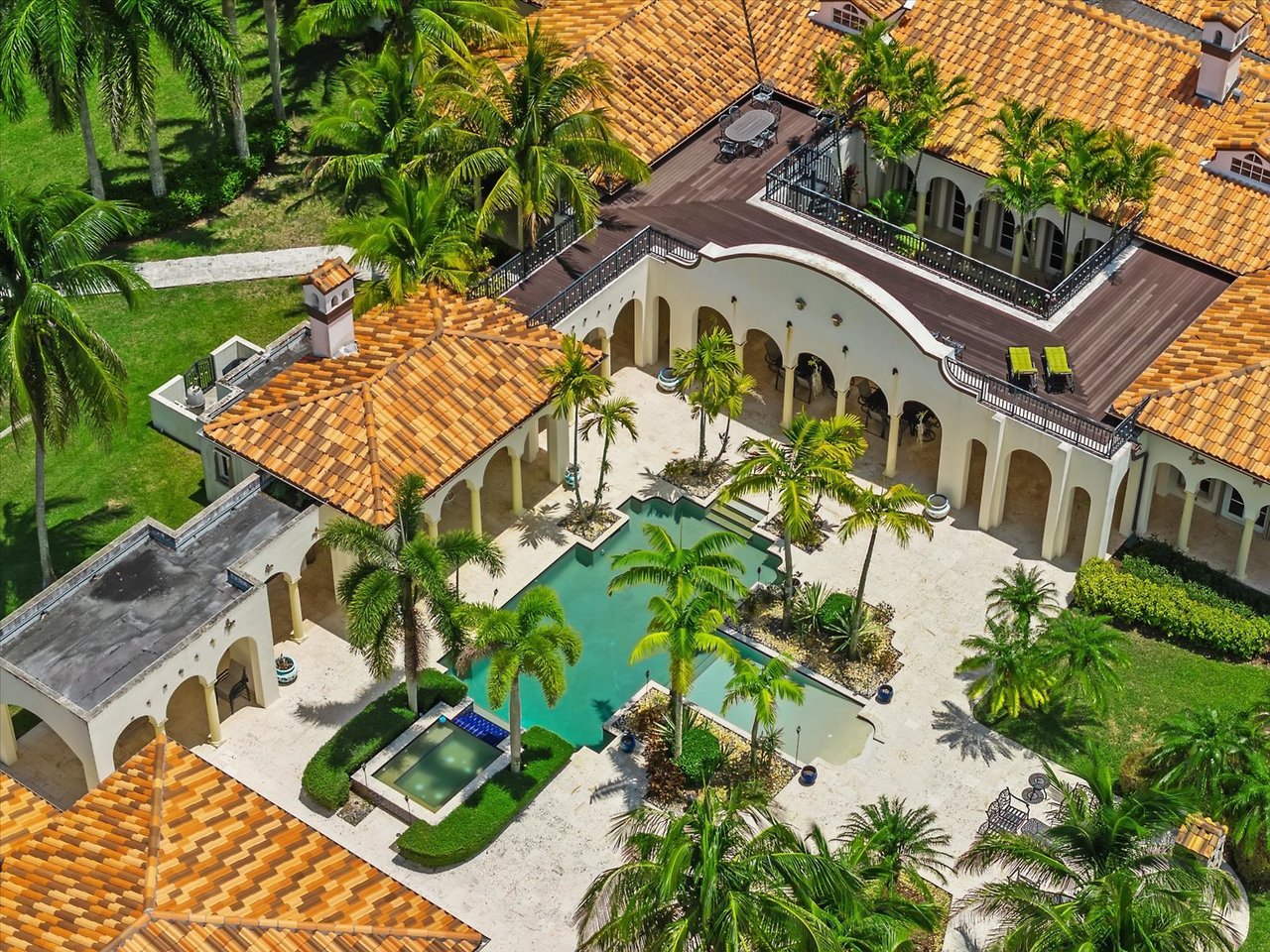 July 2025 | Redland Equestrian Estate ‘Casa da Campagna’ Featuring Private Airstrip and Casino Room Listed for $8.3 Million