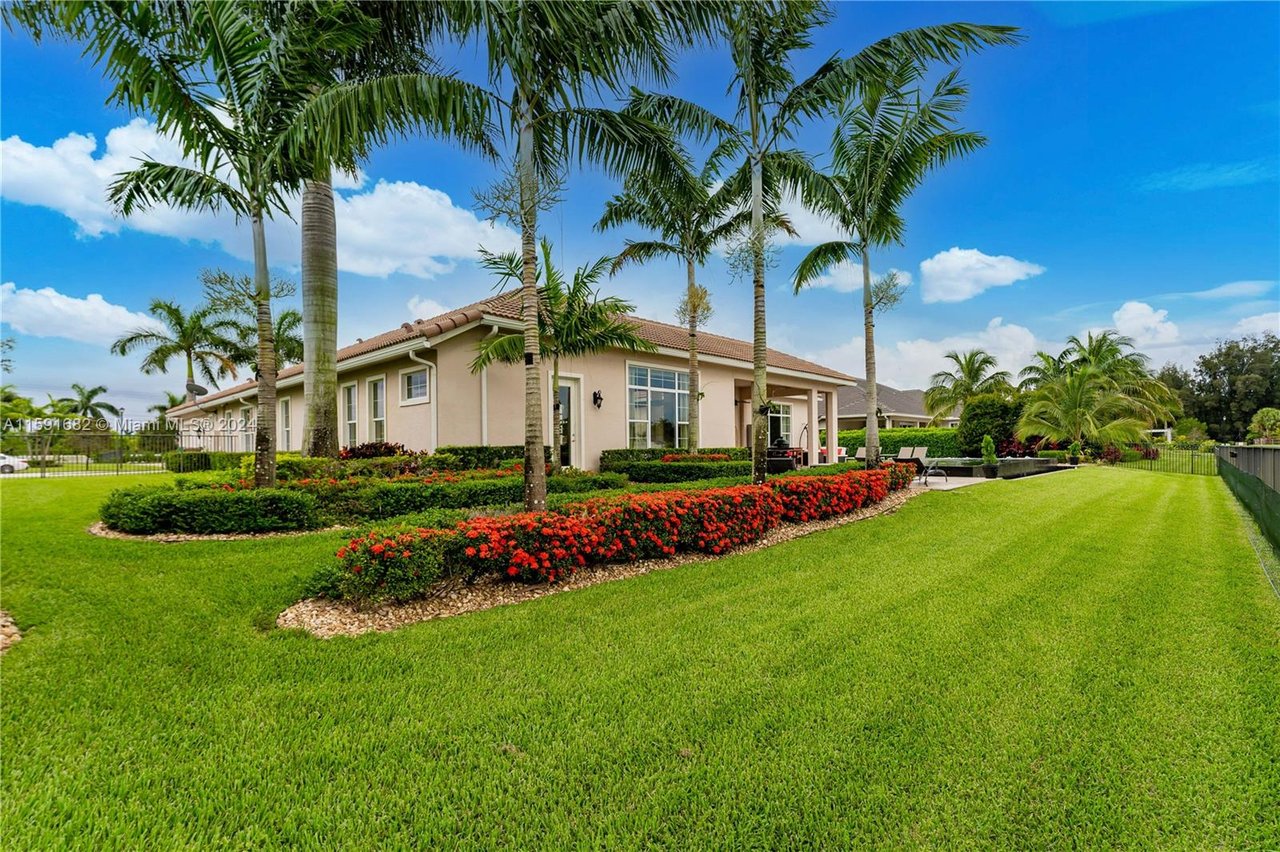 5669 S Sterling Ranch Dr
