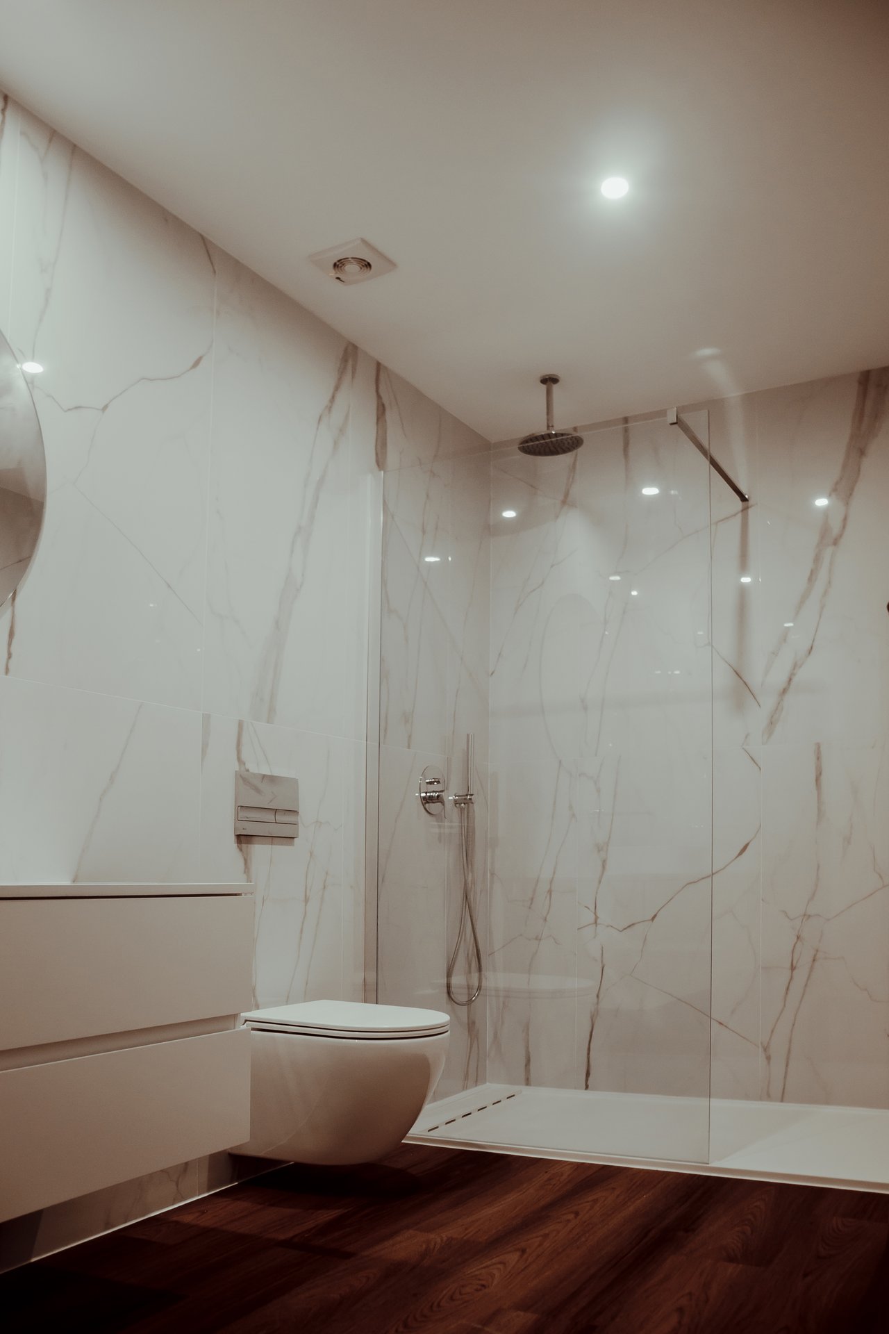 Modern 1-Bedroom Apartment with Parking in Braga