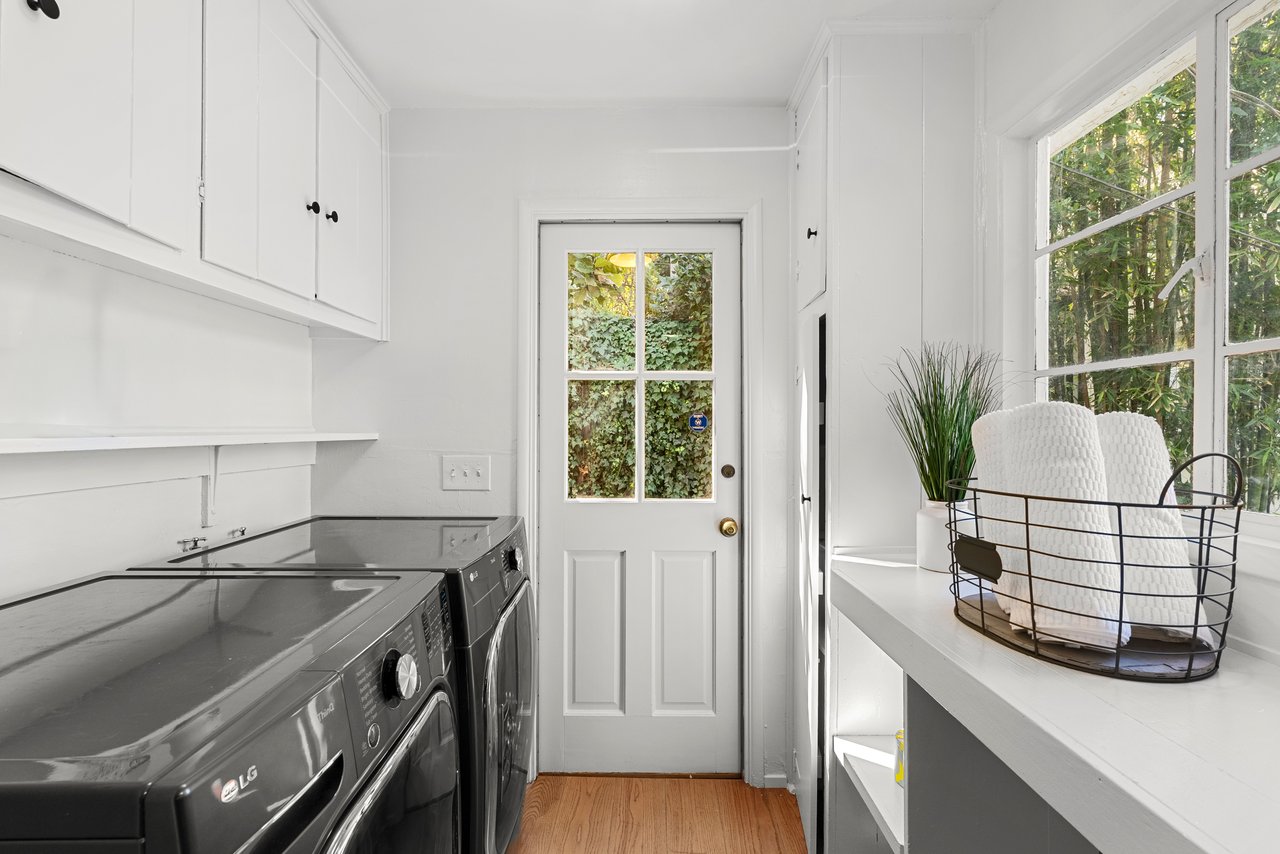 2666 La Cuesta Dr, Sunset Strip