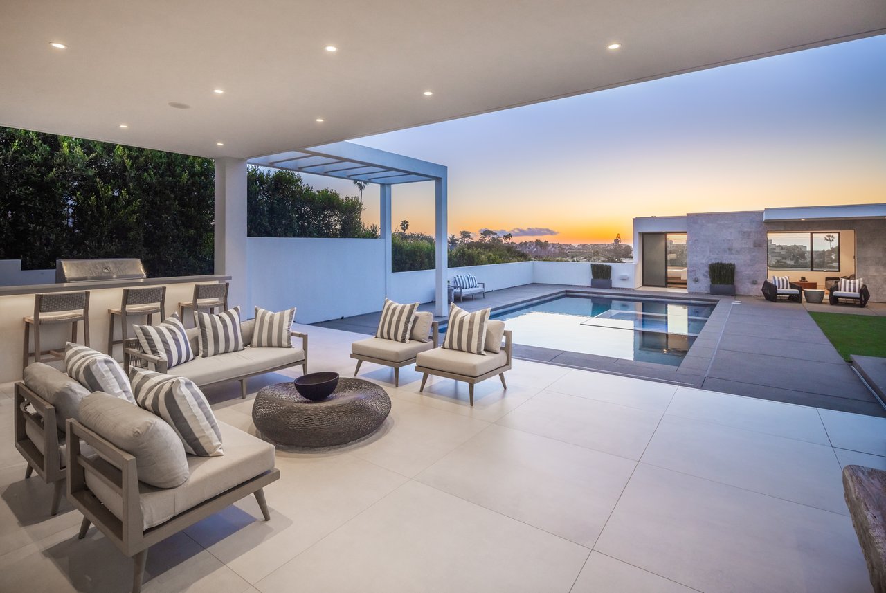 South Rios Avenue, Solana Beach