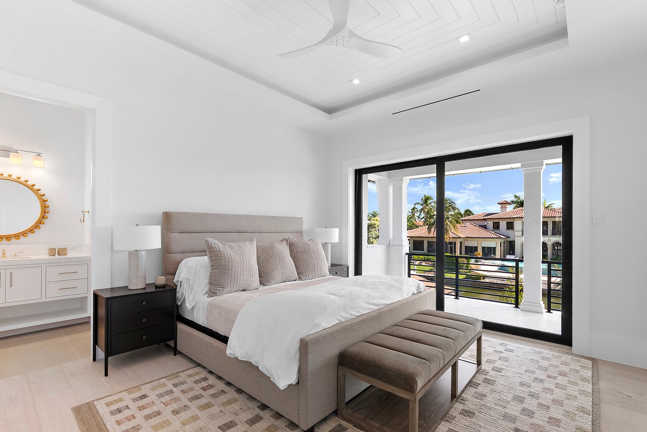 Designer Furnished Waterfront Retreat