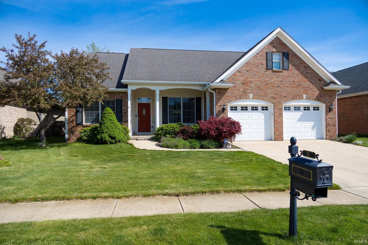 12 Flowermound Dr