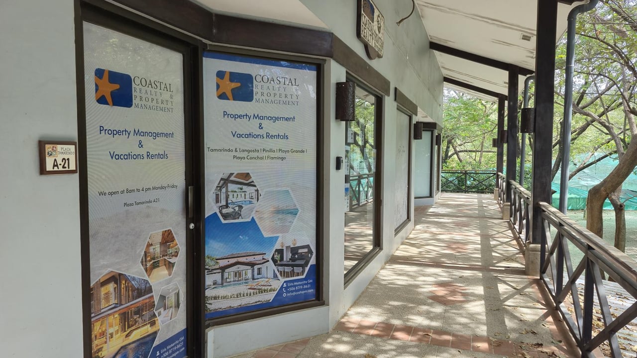 Plaza Tamarindo Unit 21 | Loft-Style Office in the Heart of Downtown Tamarindo