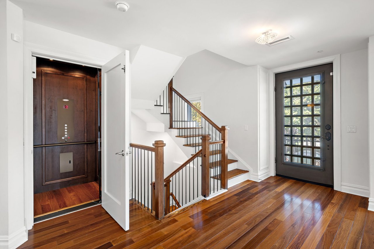 3 Henley Place