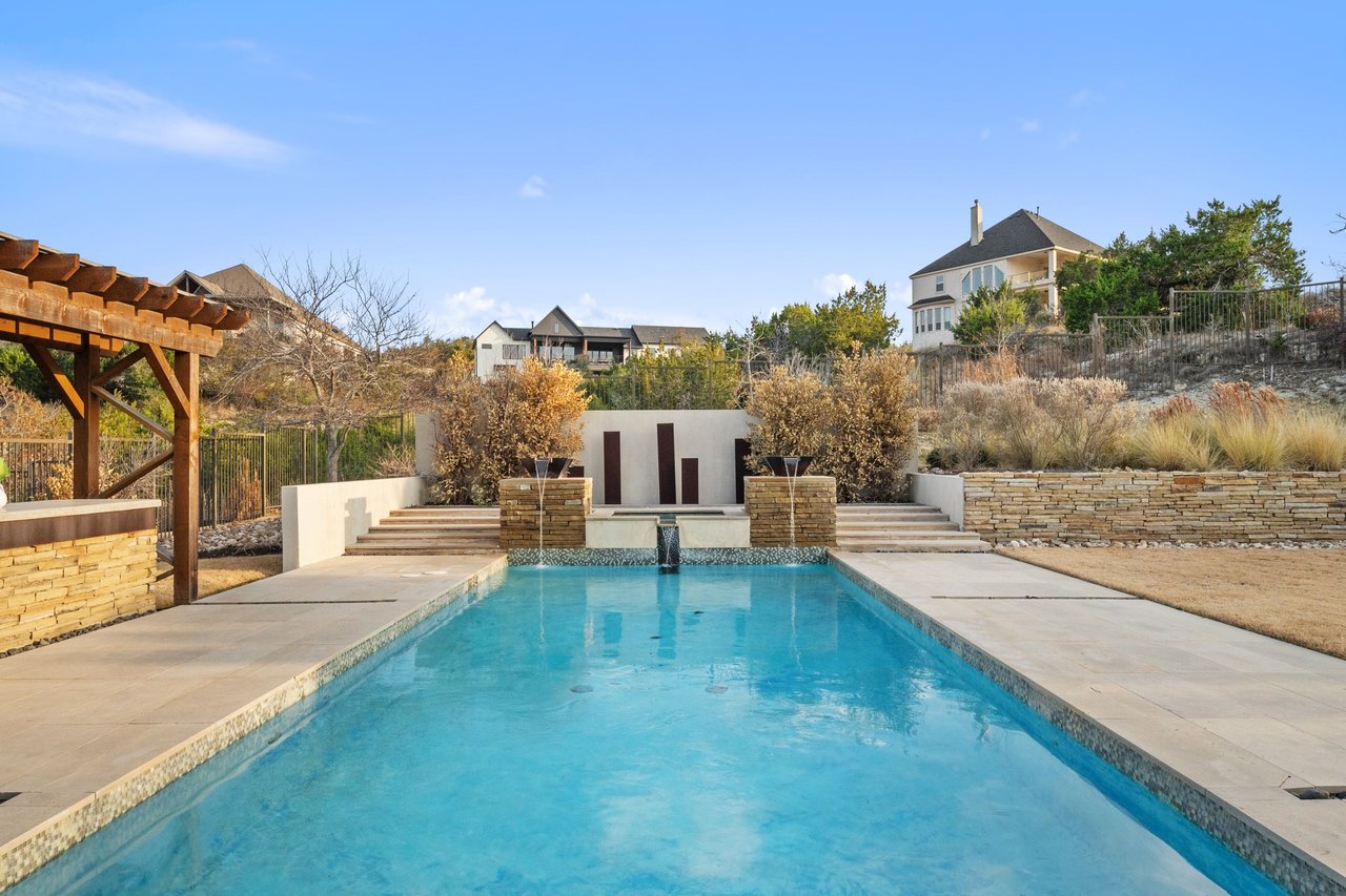 18101 Vistancia Drive