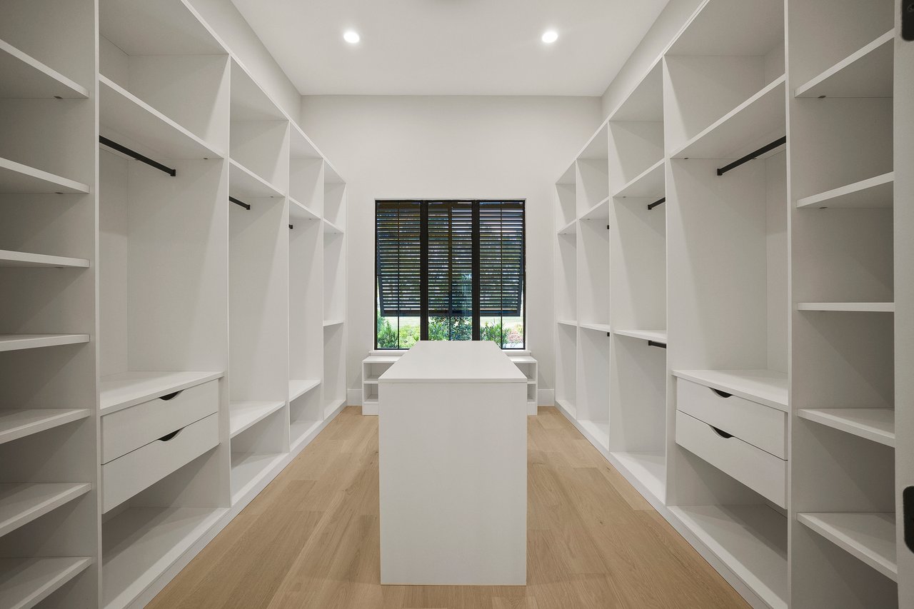 Naples 4755L