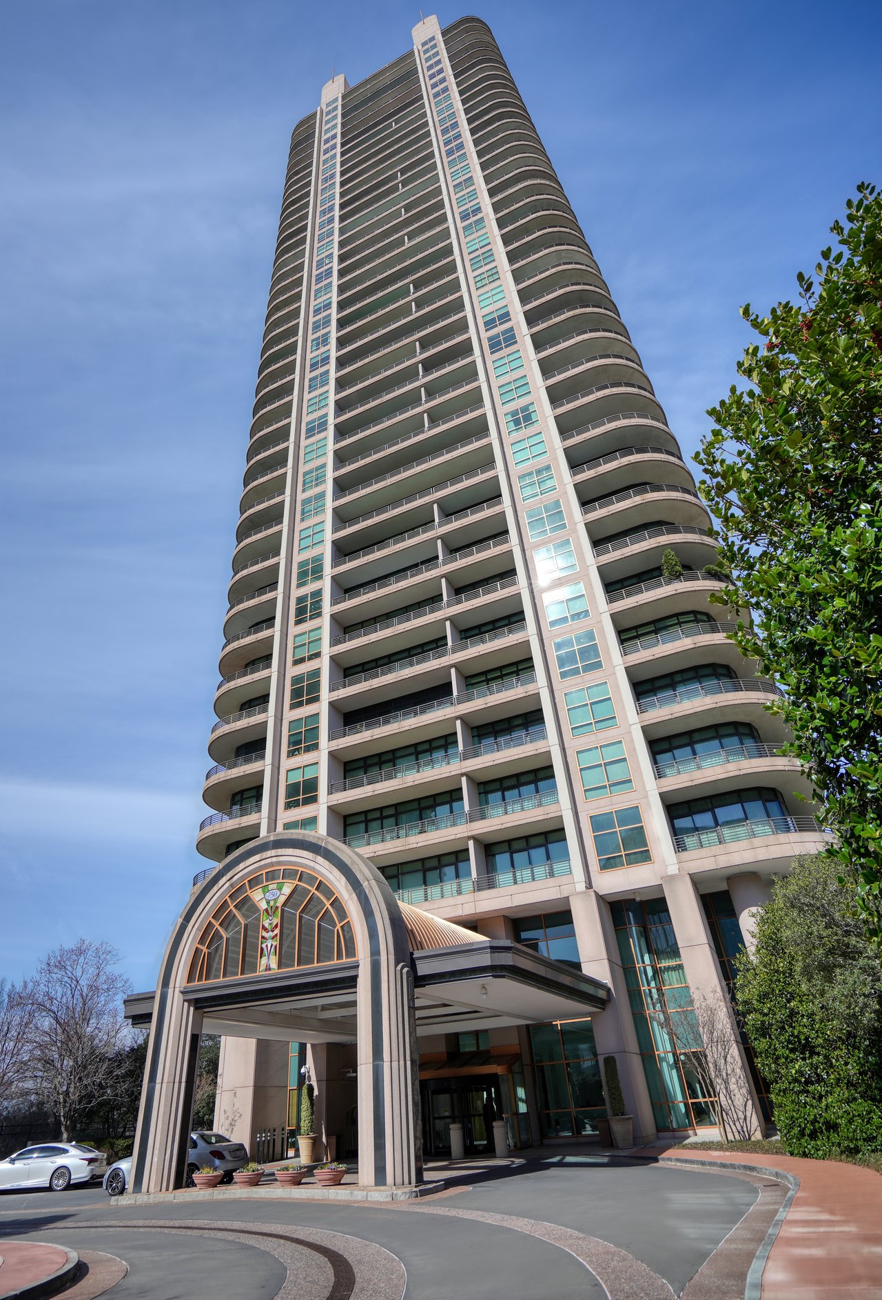 Park Avenue Condominiums