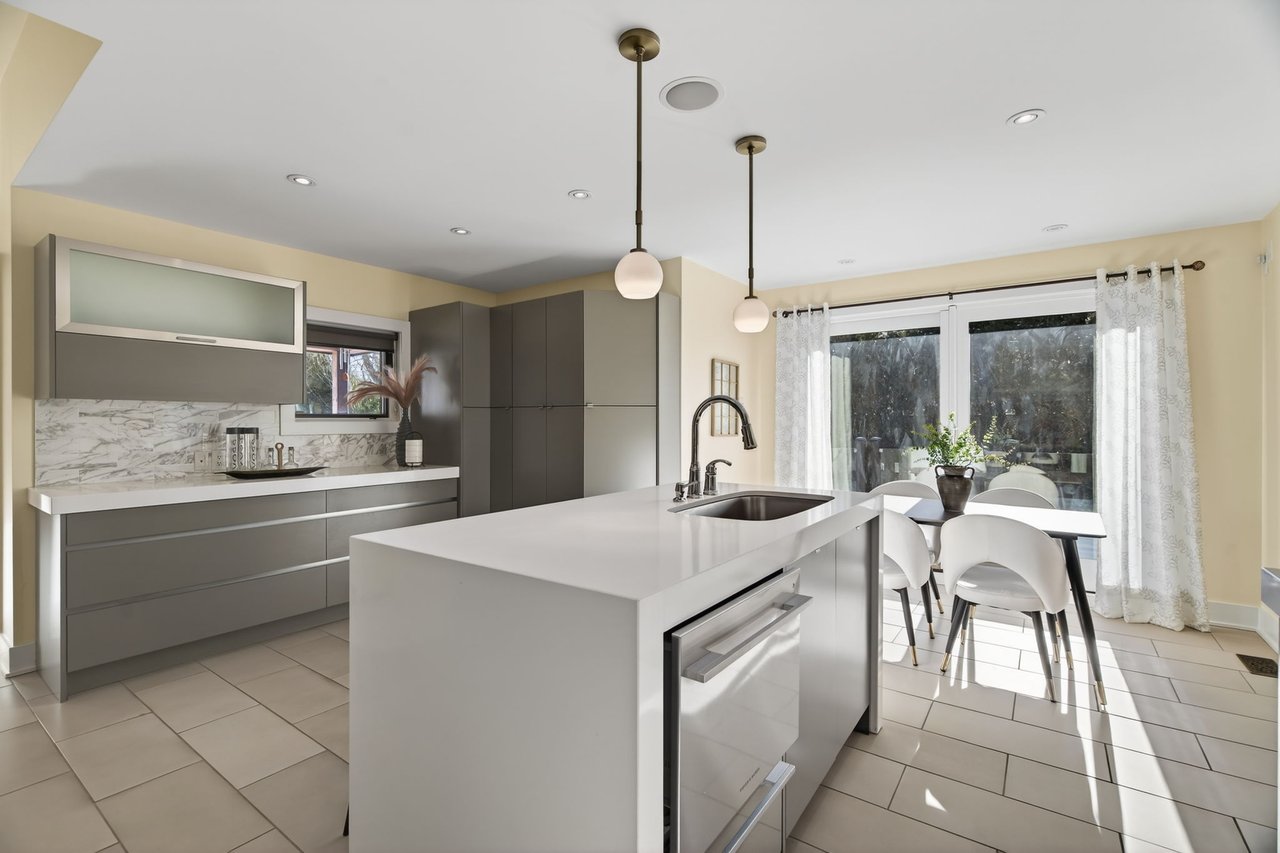 SOLD. Beautifully Updated Bungalow