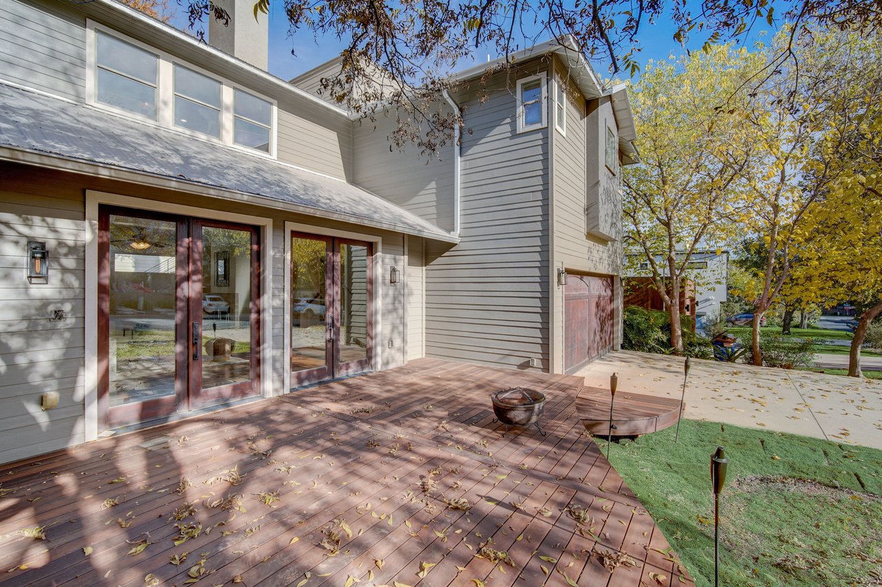 1411 Burford Pl