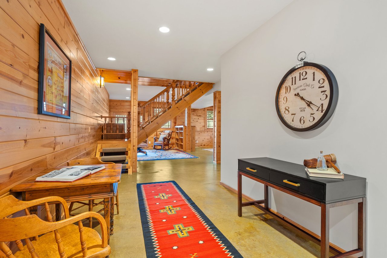 2427 Beede Lake Trail