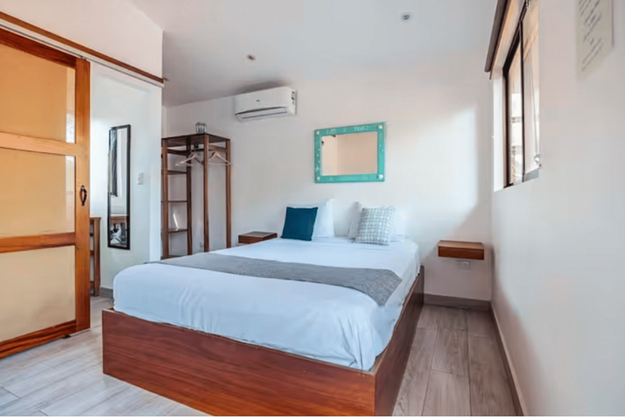 El Huerto Restaurant And Cabinas - Premier Investment