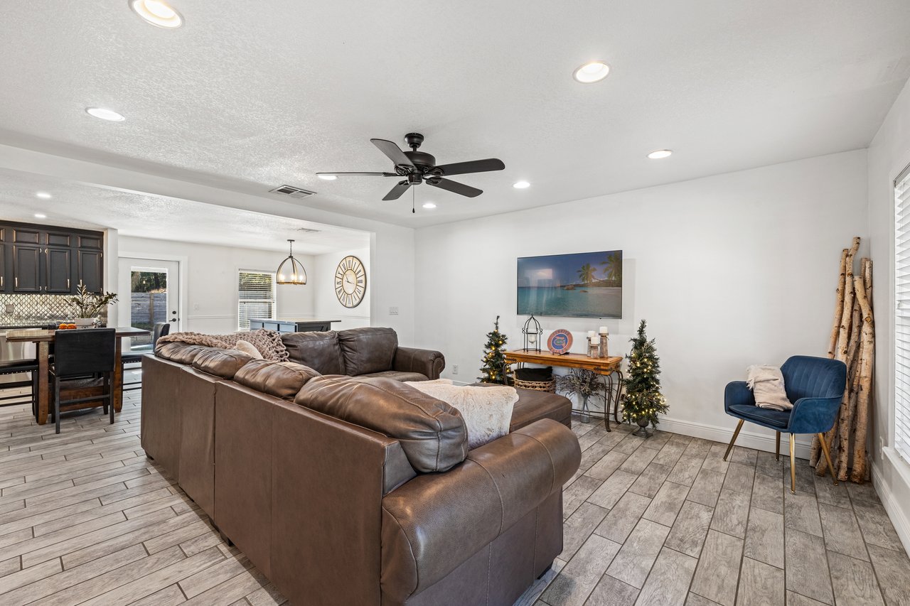 12414 Fort King Road