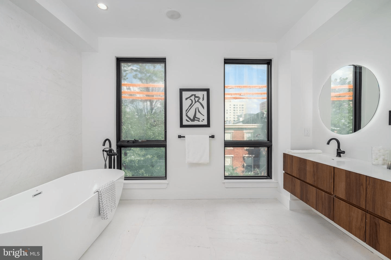 722 S 17th St #7, Philadelphia, PA 19146