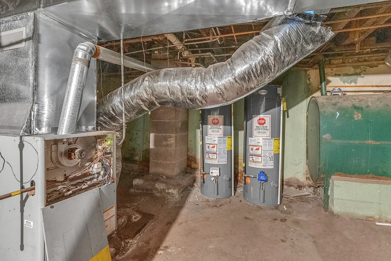 4947 Northcote Avenue, East Chicago, IN