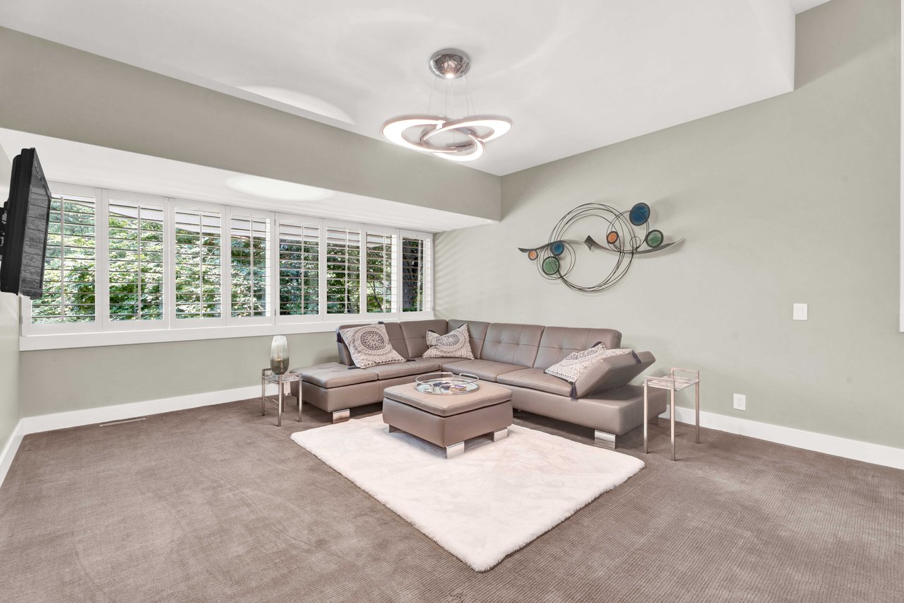 270 Martell Dr