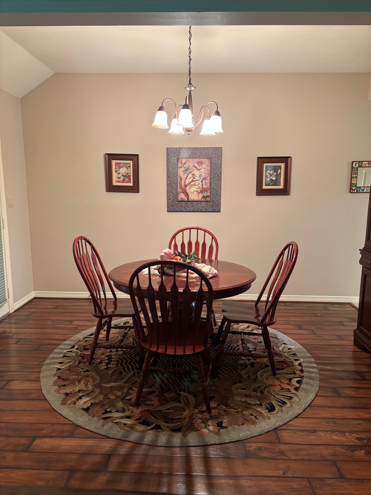2009 Wickersham Dr.
