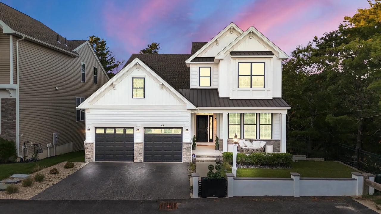 A Walkable Sanctuary Within The Pinehills
