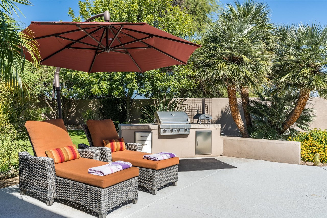 7124 E FOOTHILL Drive