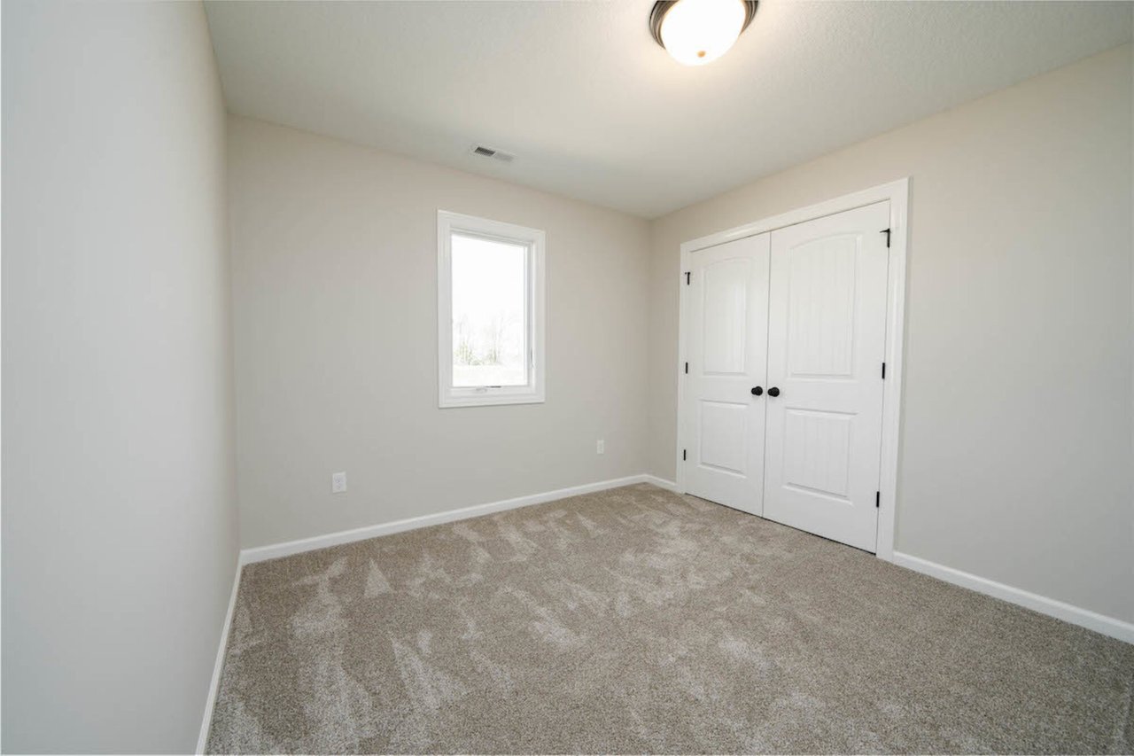 116 Oak Tree Pl