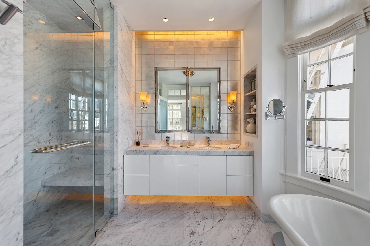 Magnificent Apartment at The Heights