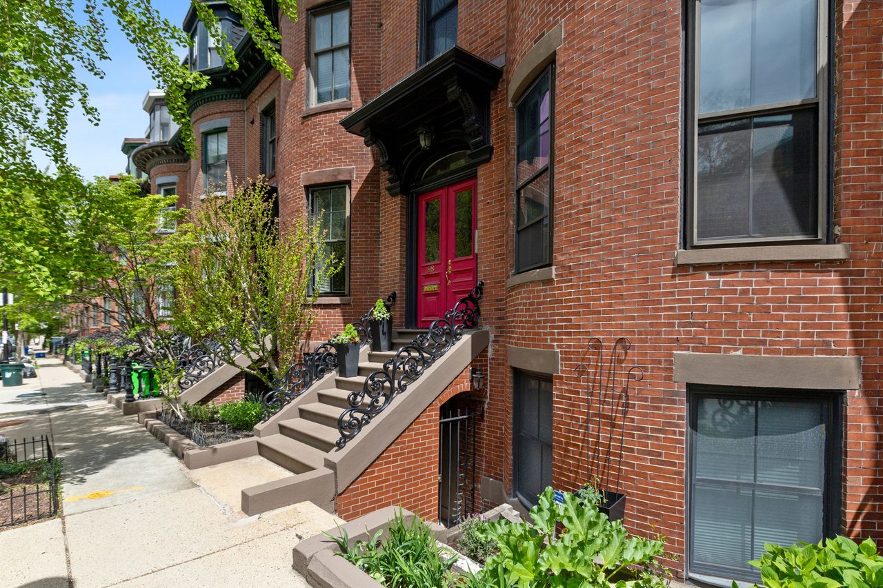 98 E Brookline St #2