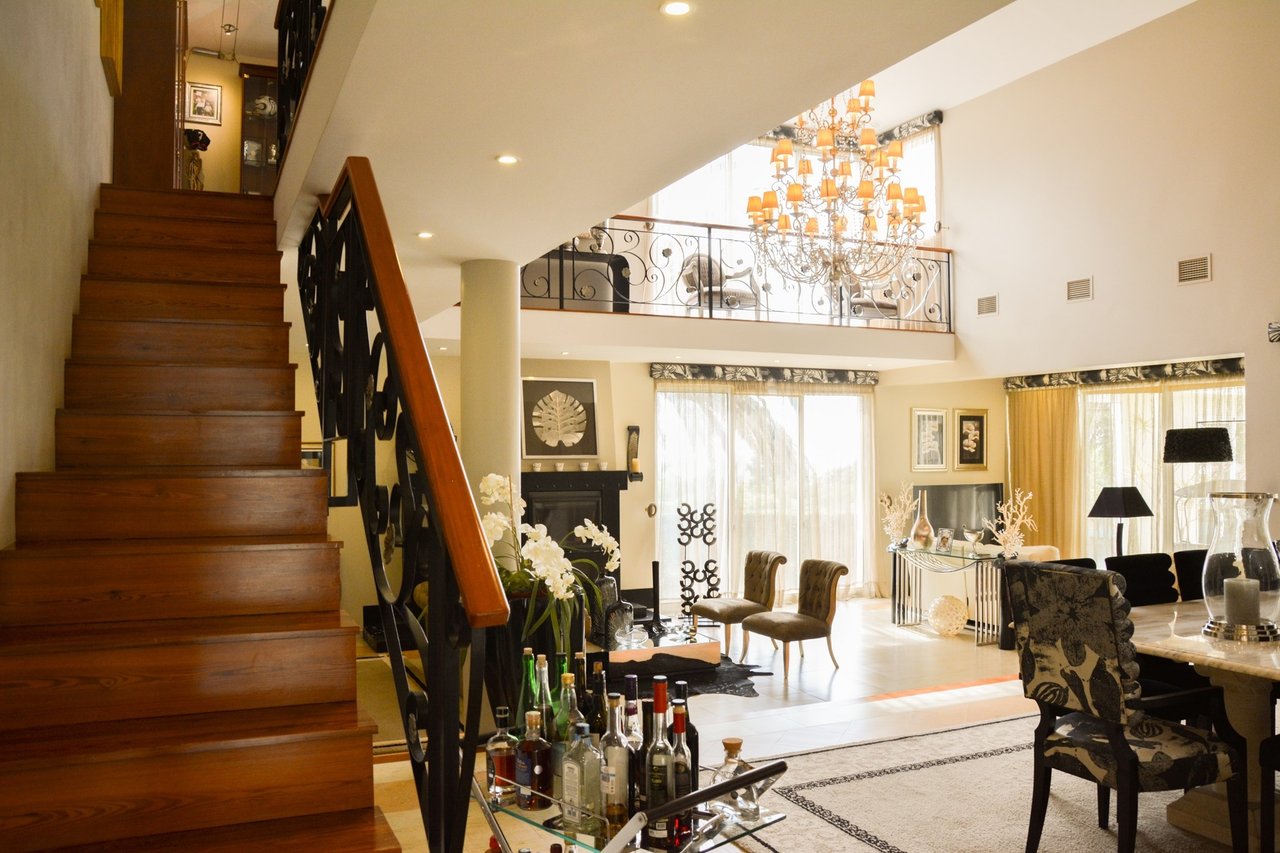 Luxury 4-Bedroom Villa with Indoor Pool – São Miguel, Azores