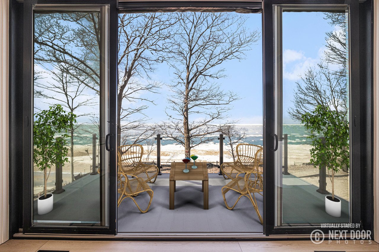 2578 2576, 2572 Lakeshore Drive