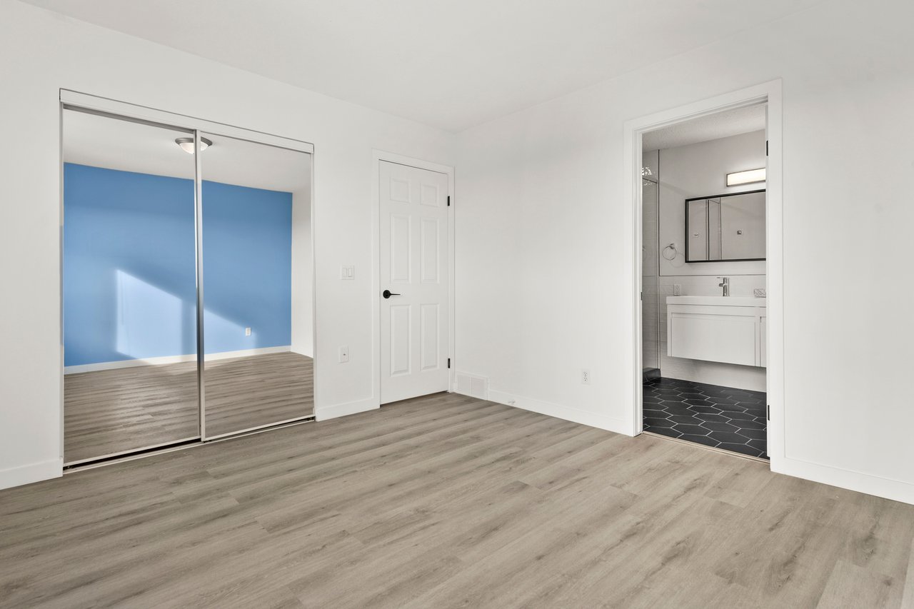 12345 Coventry Hills Way NE