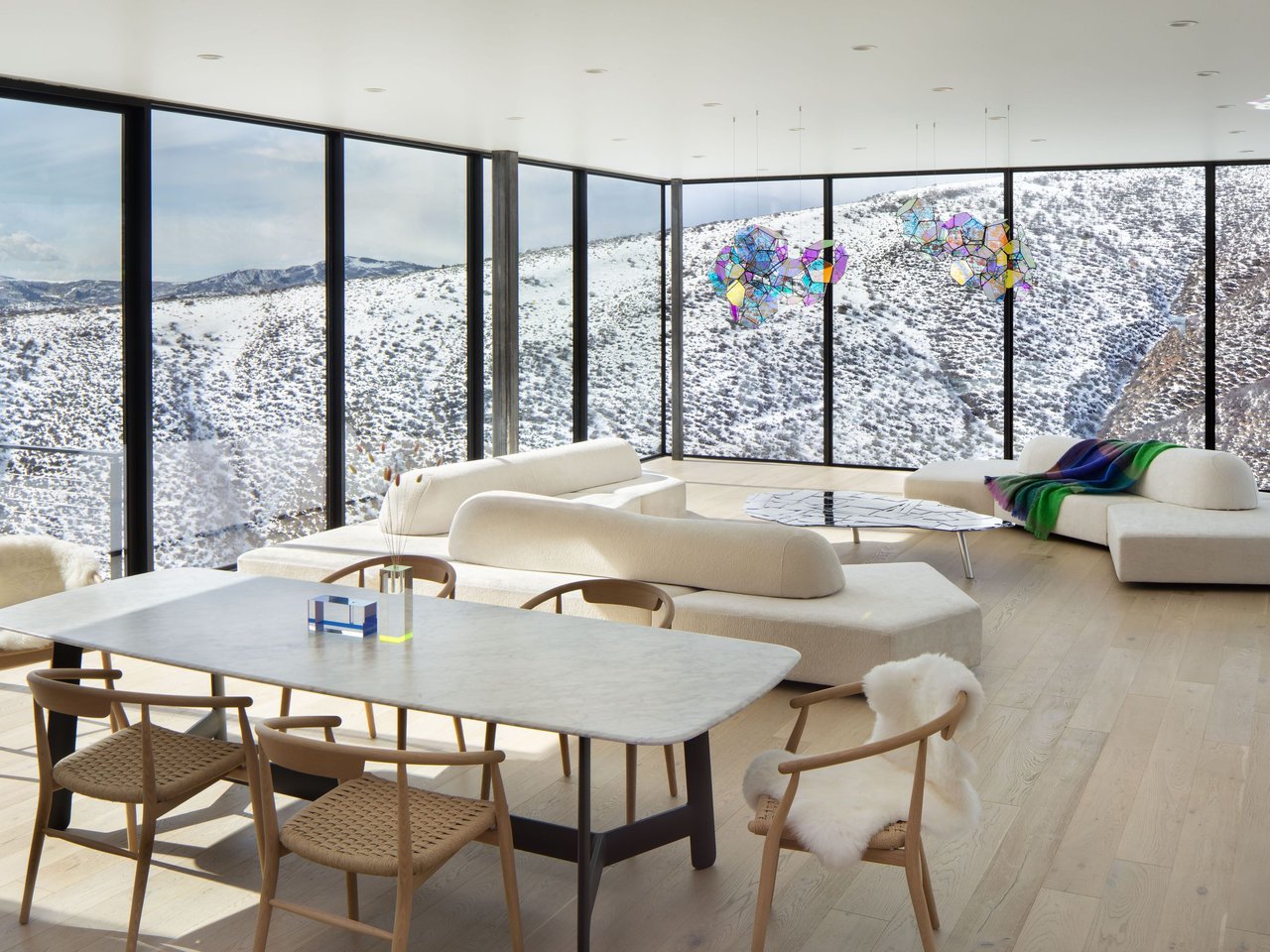 4380 June Point, Avon