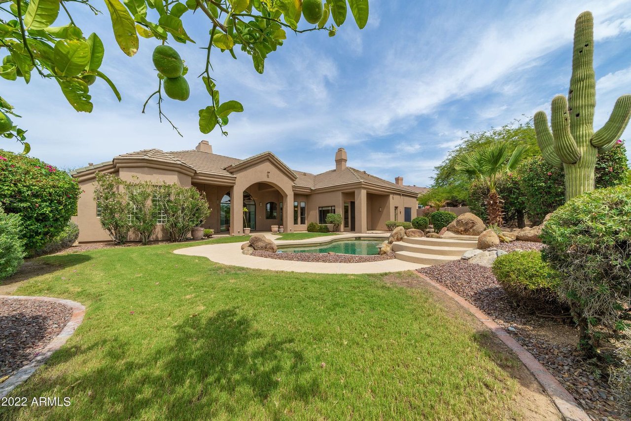 12077 E Laurel Lane