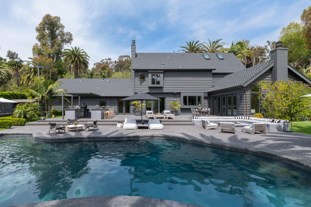 23122 Mariposa De Oro St, Malibu
