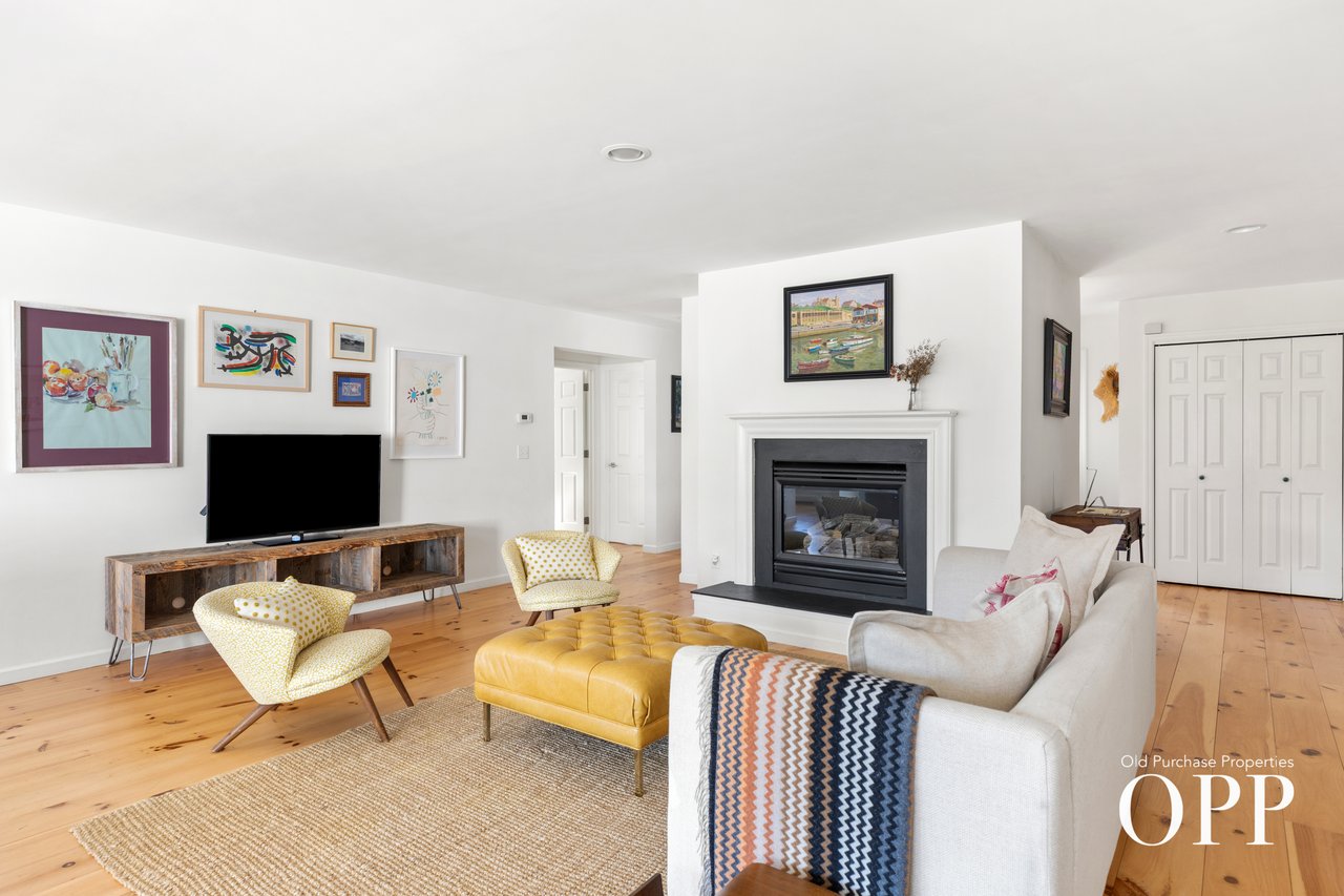 One-Level Living in a Sought-After South Location