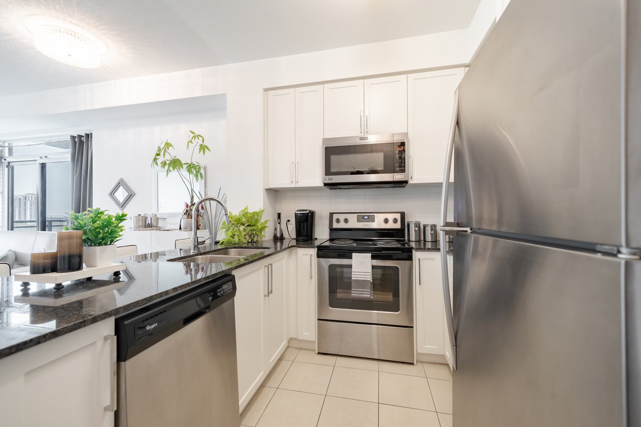 840 Queens Plate Dr 704