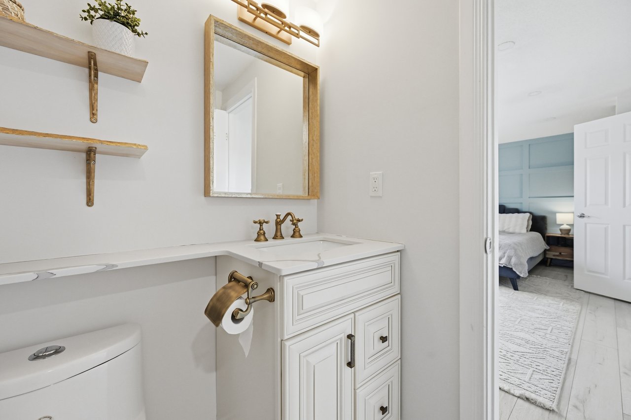 1181 Potters Wheel Cres, Oakville