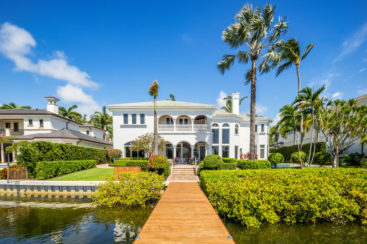 Palm Beach Gardens Waterfront Compound | 200' Deepwater Dockage | Harbour Isles