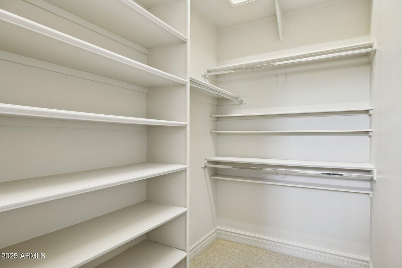 3731 E Halifax Cir 85205