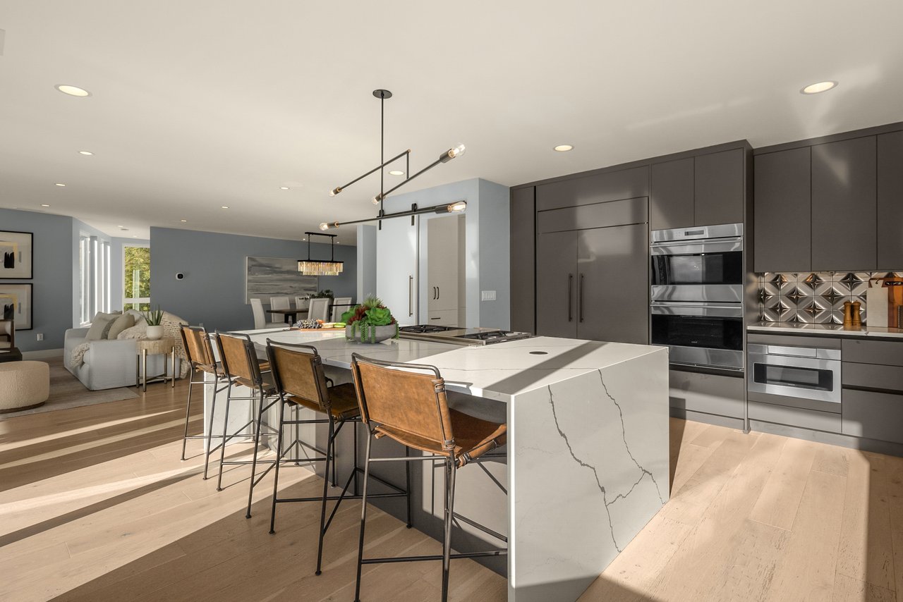 10410 NE 53rd Street