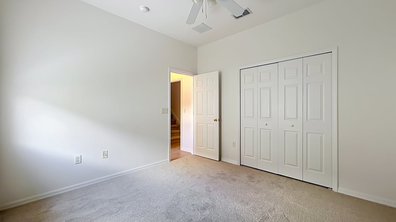 Orlando Vista Lakes 5-Bedroom 4-Bathroom Home and Lifestyle