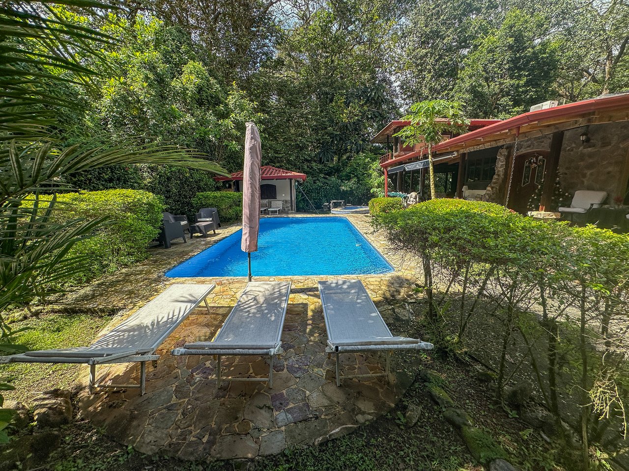 A riverfront 3-bed home on a large property In Ojochal, Costa Rica