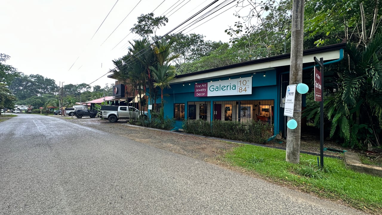 Commercial Space In Prime High Traffic Area in Uvita Costa Rica with garden