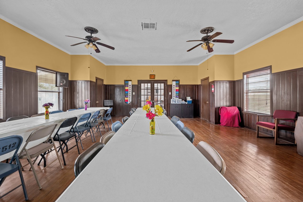 1208 W. Clayton