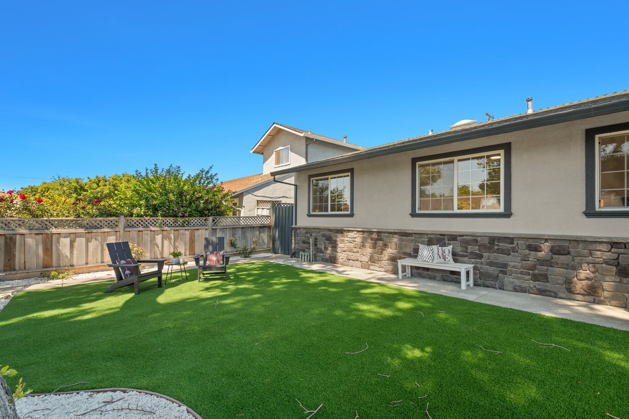 1459 Blackfield Drive