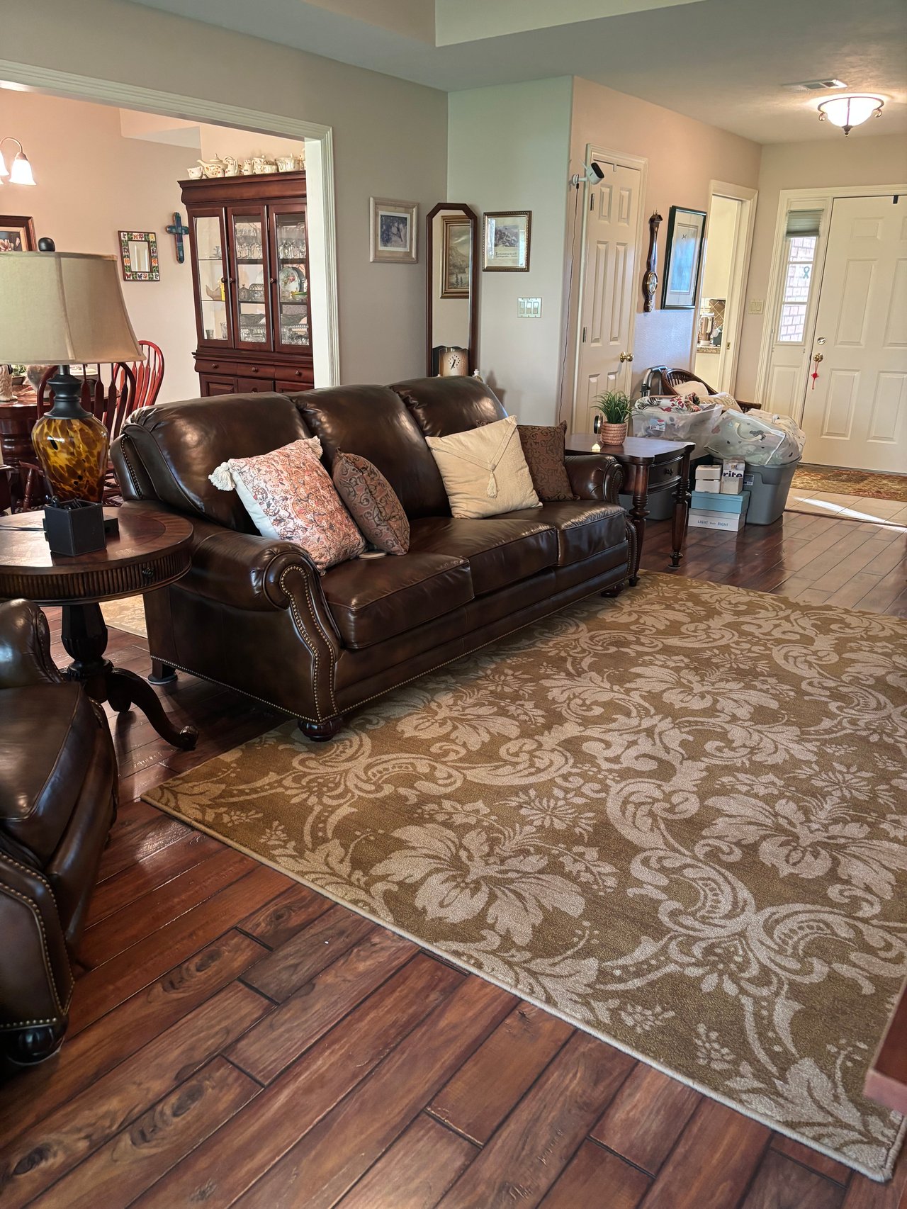 2009 Wickersham Dr.