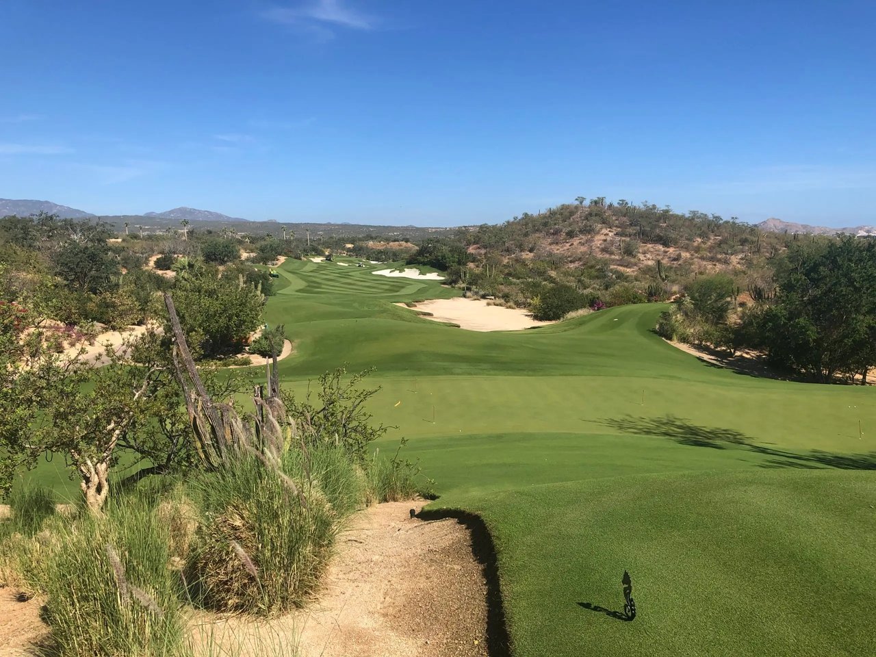 Chileno Bay golf properties with fairway views, resort access, and luxury home appeal in Los Cabos