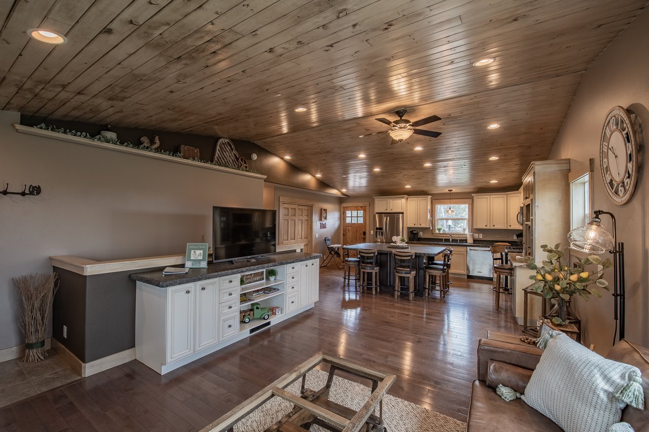 53 CUSTER