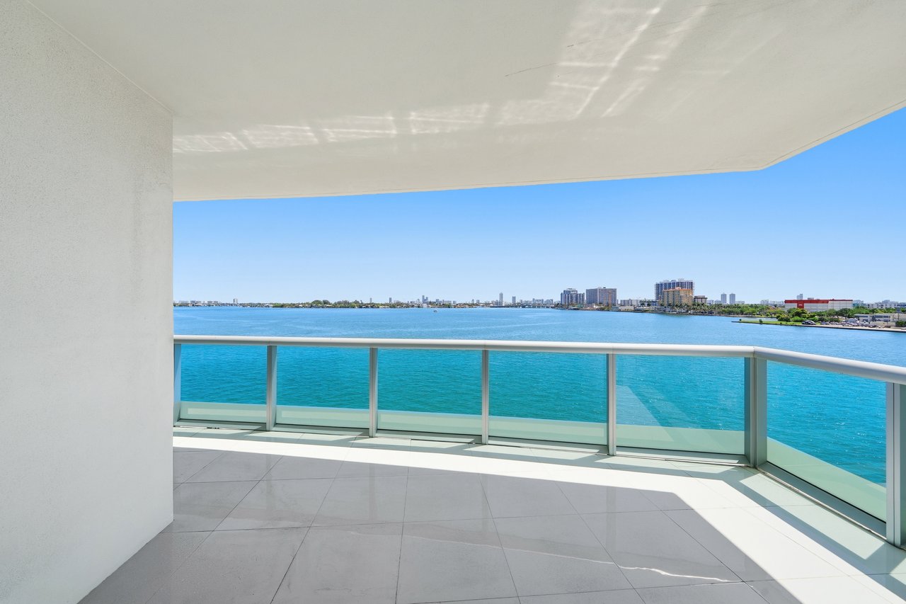 Cielo on the Bay 504