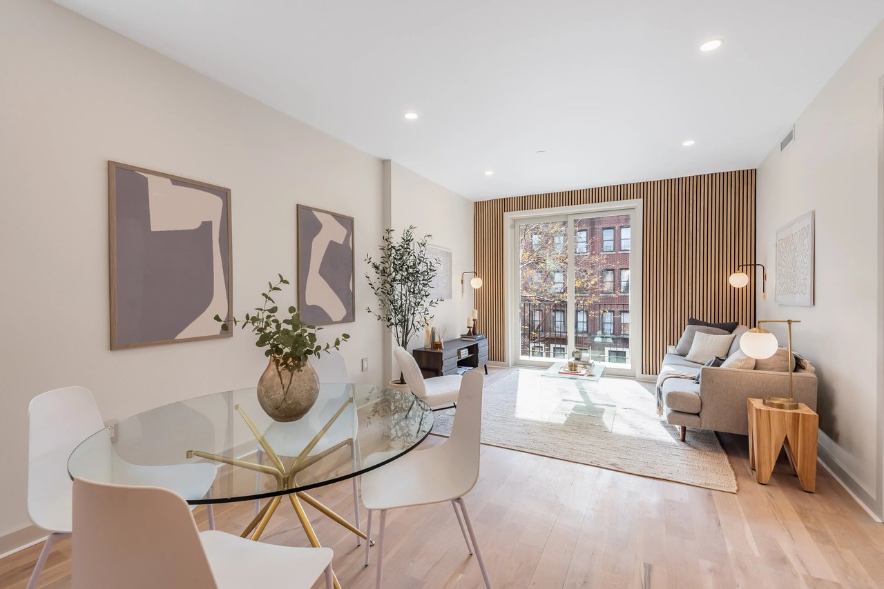 1015A President St #4F